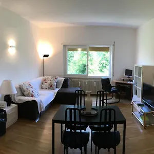 https://applecat.it-romehotels.com